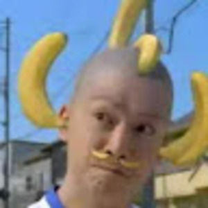 Meet your Posher, Some guy